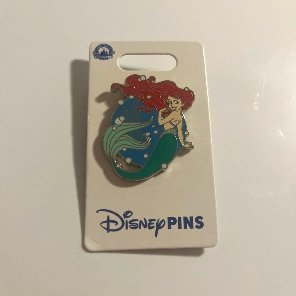 NWT Ariel Disney Trading Pin